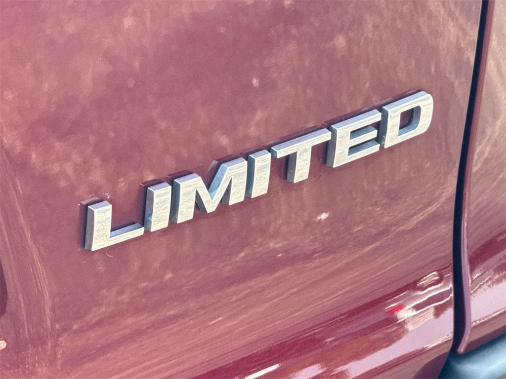 used 2021 Jeep Cherokee car, priced at $18,000