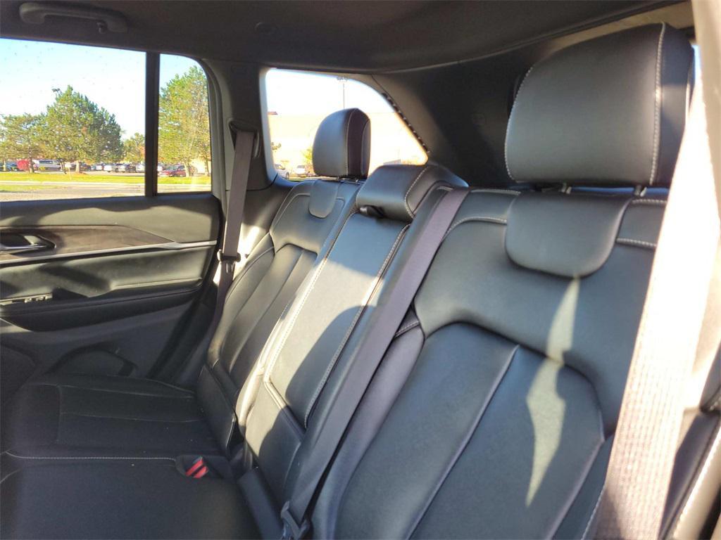 used 2024 Jeep Grand Cherokee car, priced at $31,000