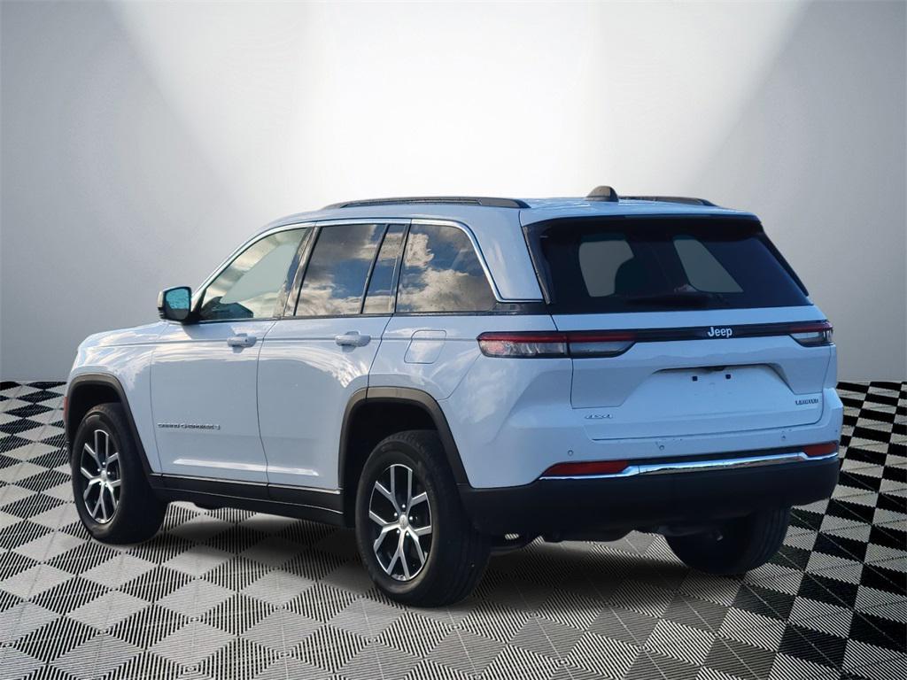 used 2024 Jeep Grand Cherokee car, priced at $31,000