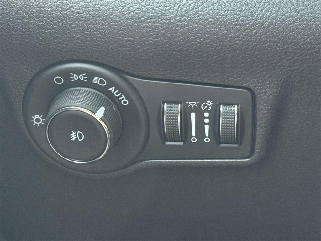 new 2026 Jeep Compass car, priced at $36,417