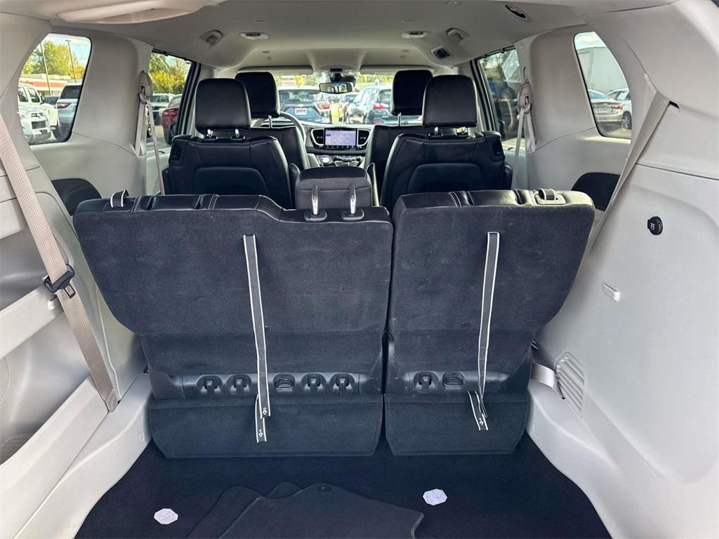 used 2024 Chrysler Pacifica car, priced at $33,000