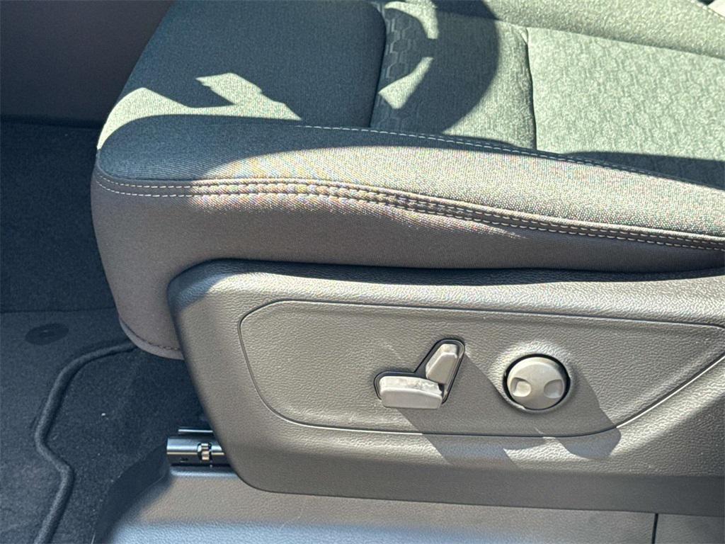 new 2025 Ram 1500 car, priced at $54,813