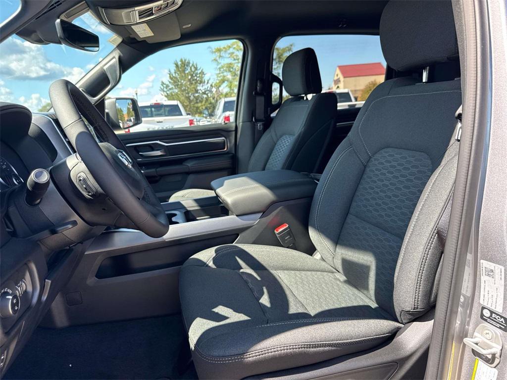 new 2025 Ram 1500 car, priced at $54,813