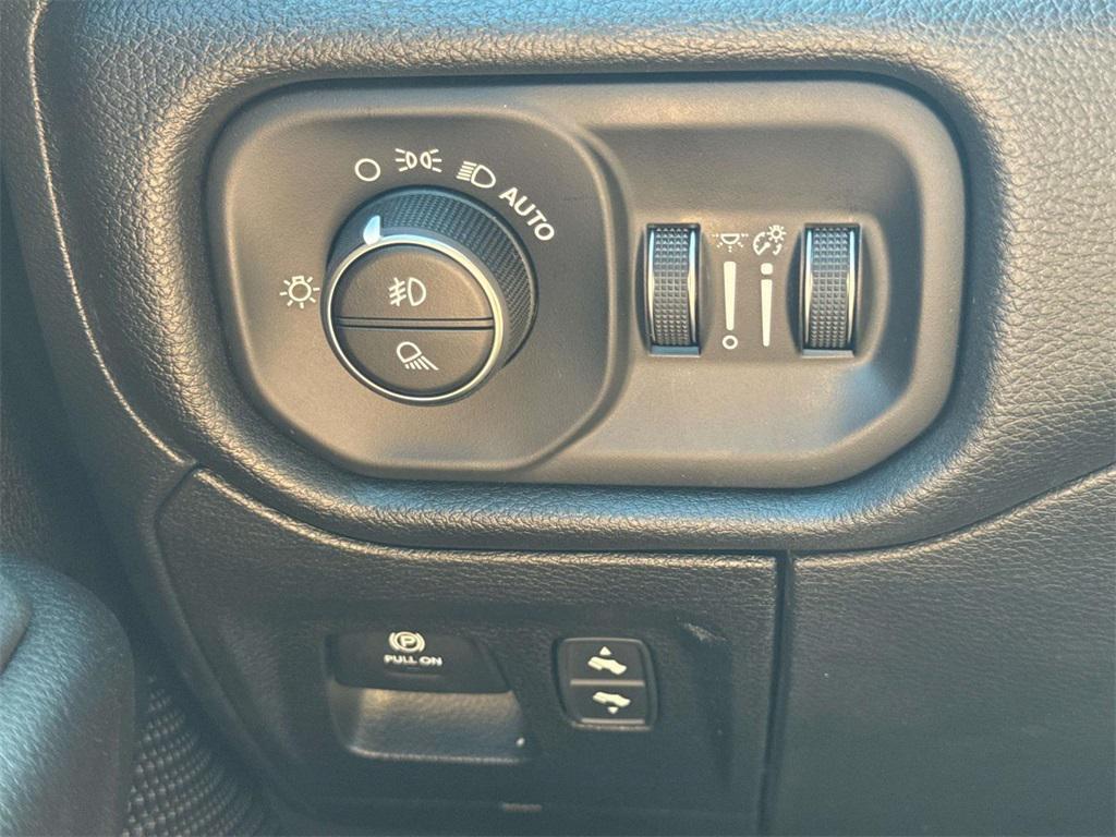 new 2025 Ram 1500 car, priced at $56,007