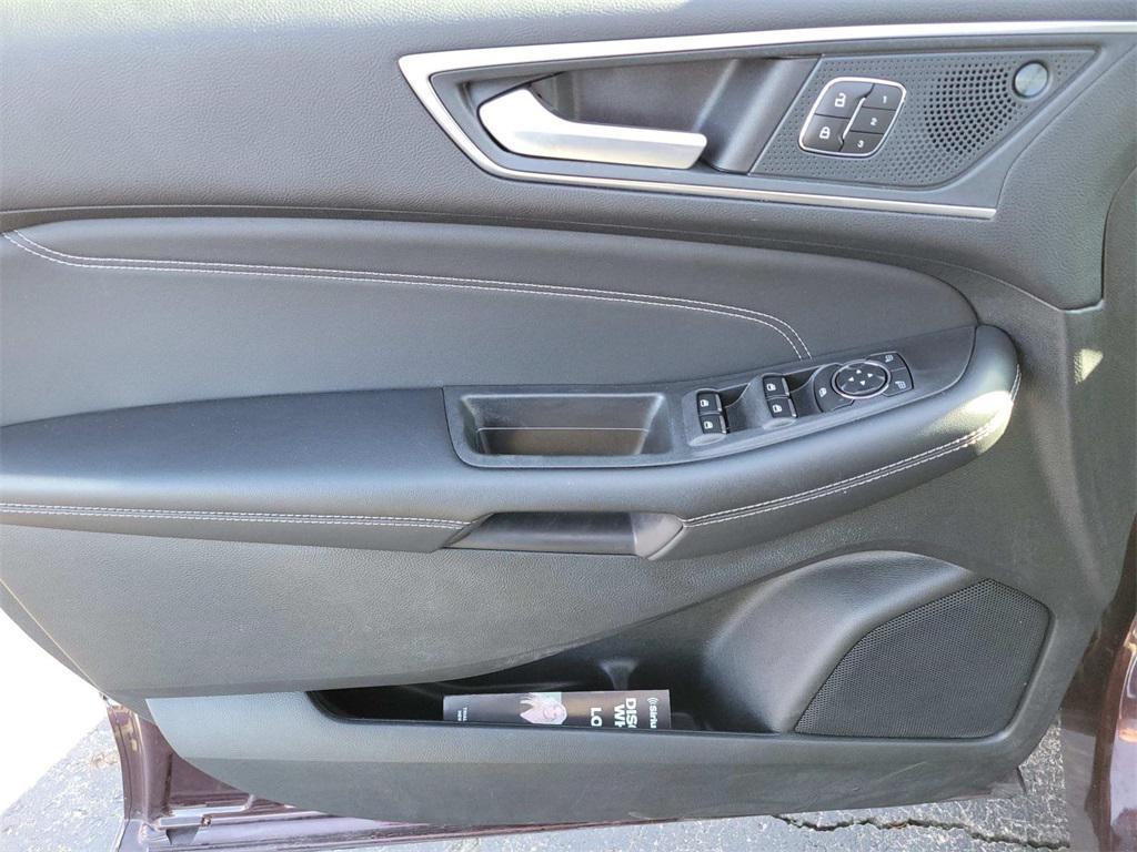 used 2024 Ford Edge car, priced at $29,800