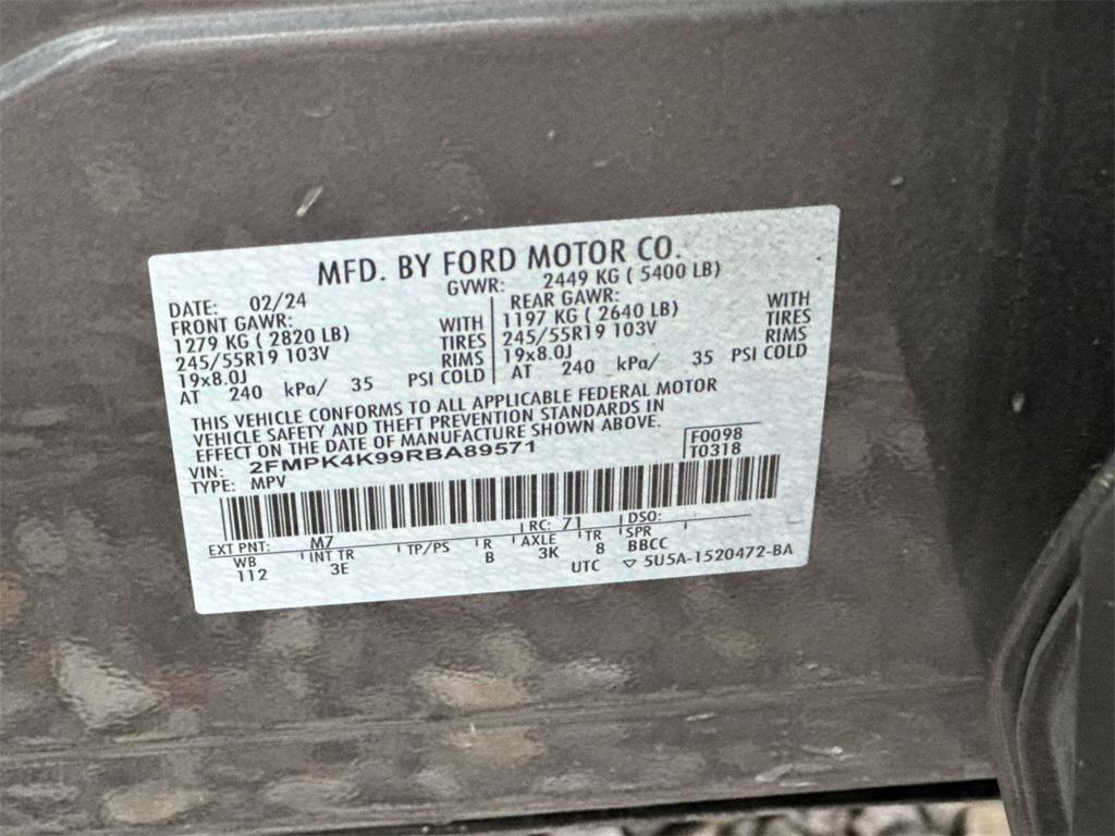 used 2024 Ford Edge car, priced at $25,800