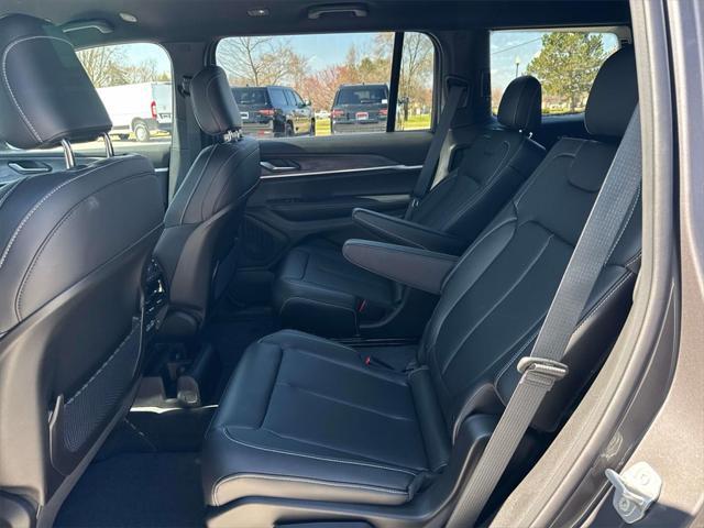 new 2025 Jeep Grand Cherokee L car, priced at $47,318
