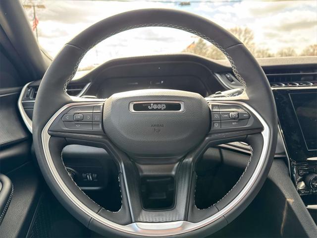 new 2025 Jeep Grand Cherokee L car, priced at $45,280