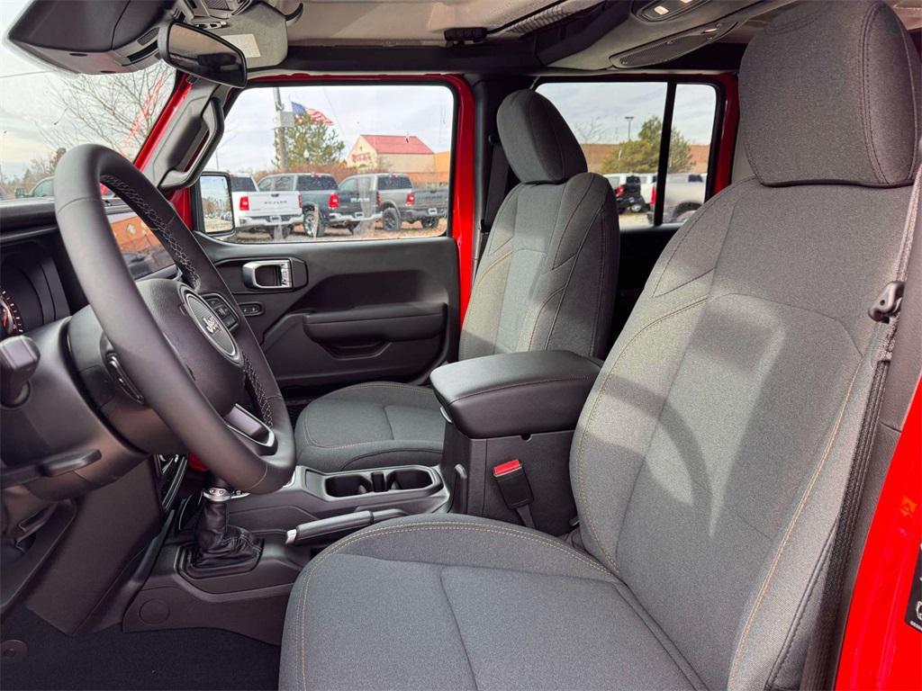 new 2026 Jeep Wrangler car, priced at $45,354