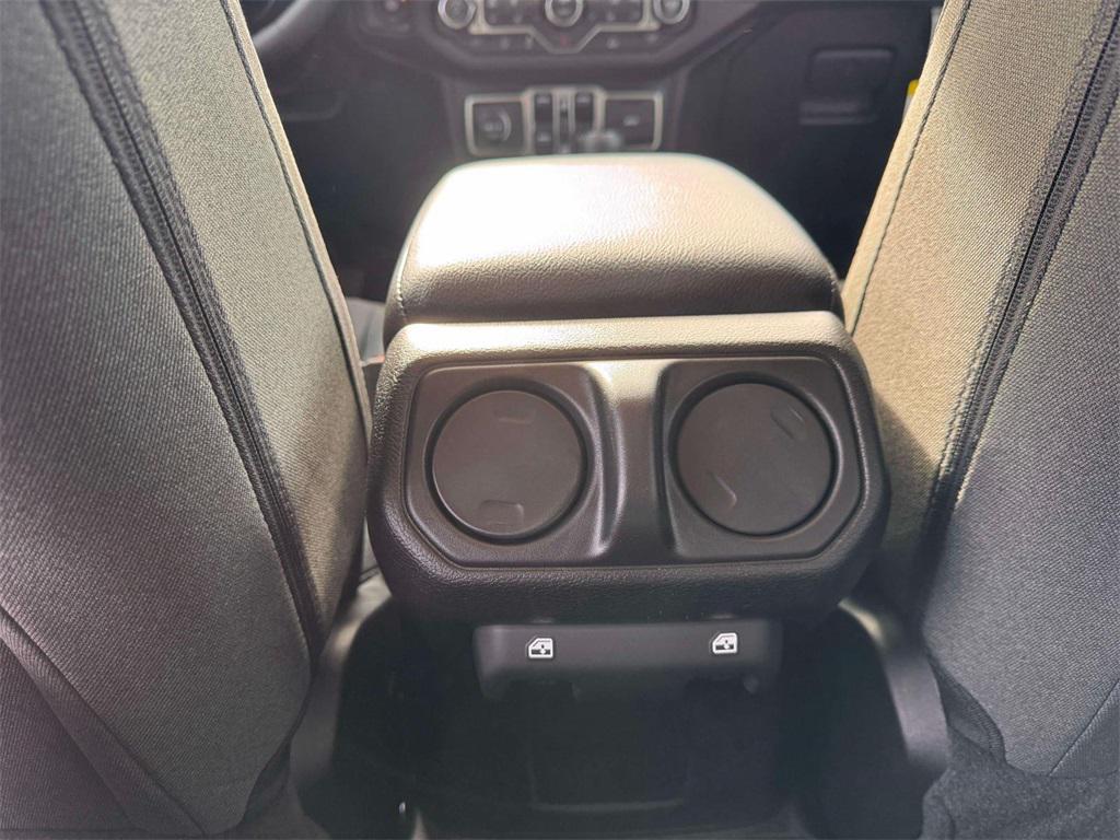 new 2026 Jeep Wrangler car, priced at $45,354