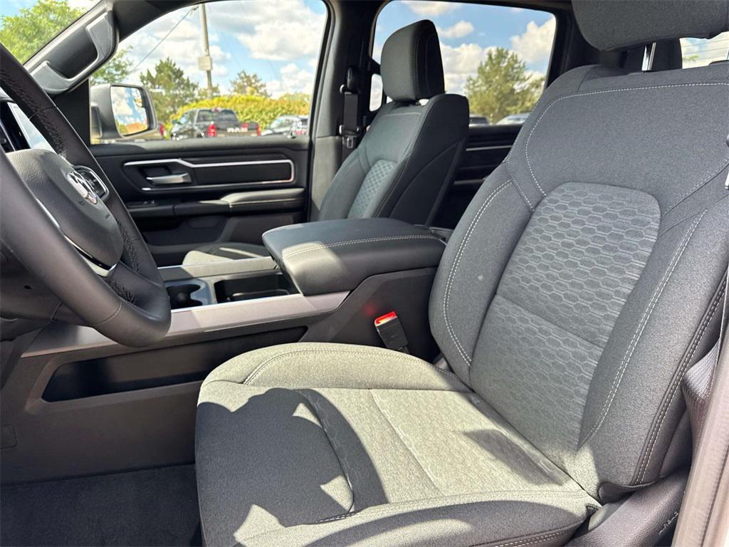 new 2025 Ram 1500 car, priced at $53,247
