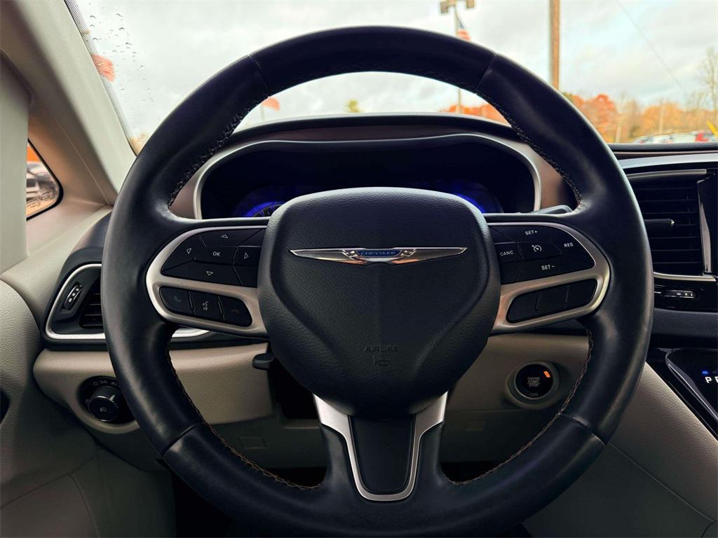 used 2017 Chrysler Pacifica car, priced at $10,800