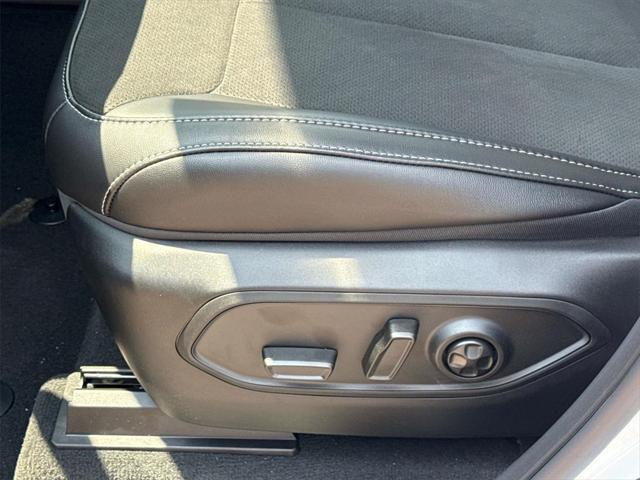 new 2025 Jeep Grand Cherokee L car, priced at $46,350