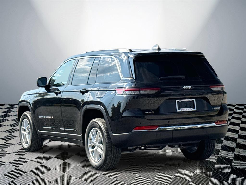 new 2025 Jeep Grand Cherokee car, priced at $42,168