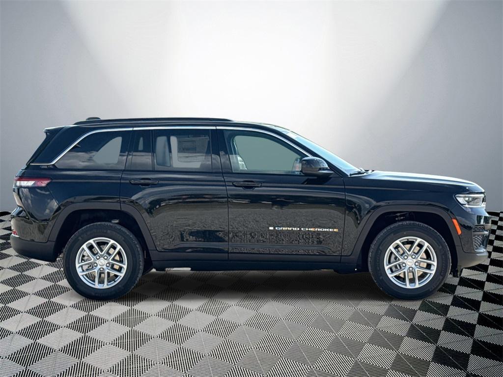 new 2025 Jeep Grand Cherokee car, priced at $42,168