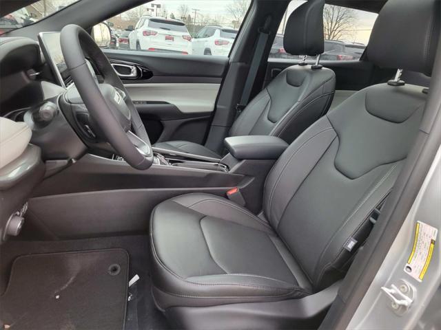 new 2025 Jeep Compass car, priced at $38,679