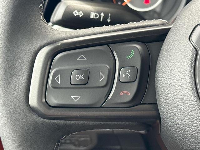 new 2025 Jeep Gladiator car, priced at $42,758