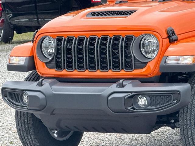 new 2025 Jeep Gladiator car, priced at $42,758