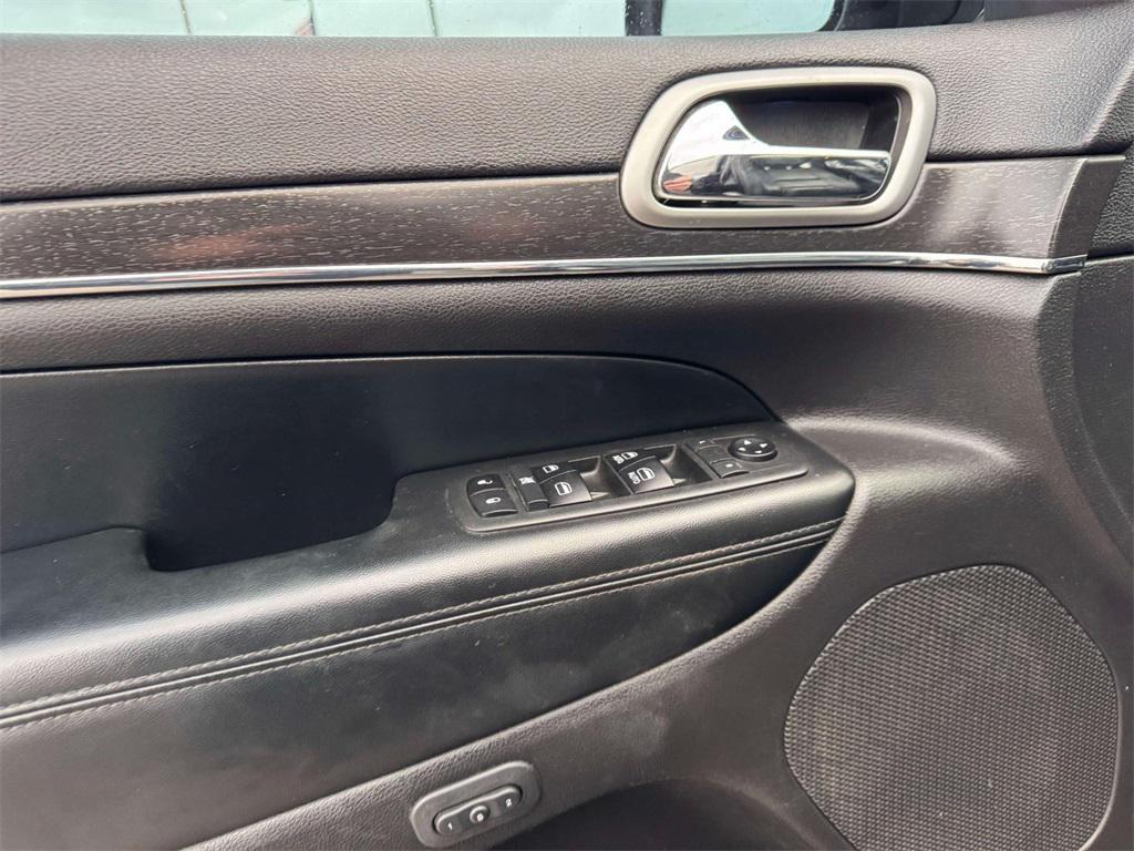 used 2018 Jeep Grand Cherokee car, priced at $15,500