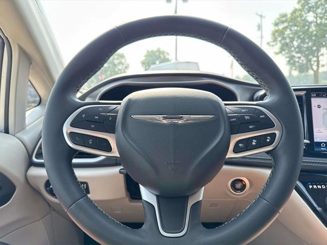 used 2023 Chrysler Pacifica Hybrid car, priced at $25,000