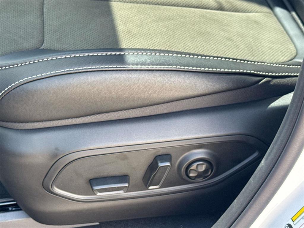 new 2025 Jeep Grand Cherokee L car, priced at $46,350