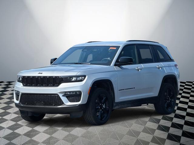 new 2025 Jeep Grand Cherokee car, priced at $52,438