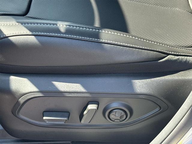 new 2025 Jeep Grand Cherokee car, priced at $52,438