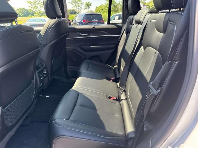new 2025 Jeep Grand Cherokee car, priced at $52,438
