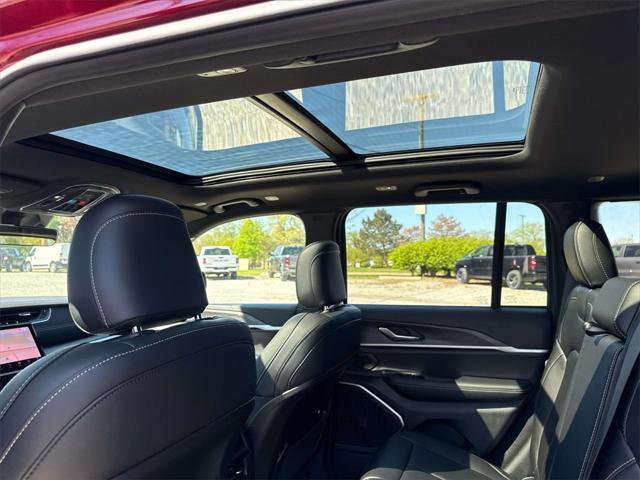 new 2025 Jeep Grand Cherokee 4xe car, priced at $60,285