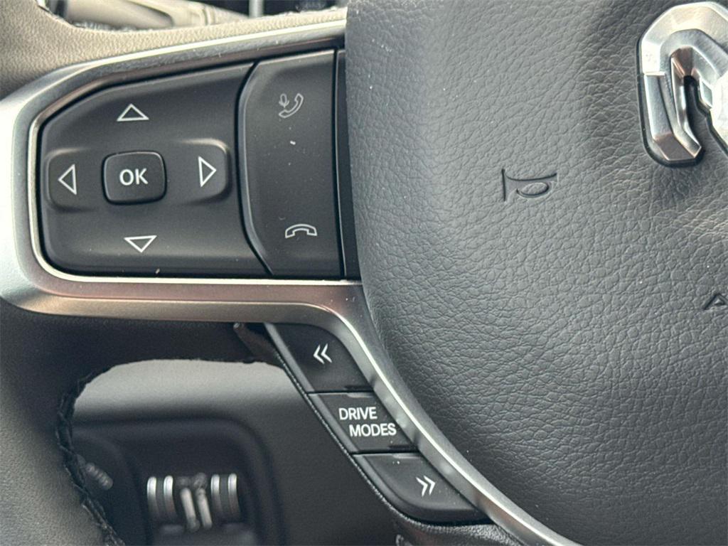 new 2025 Ram 1500 car, priced at $54,285