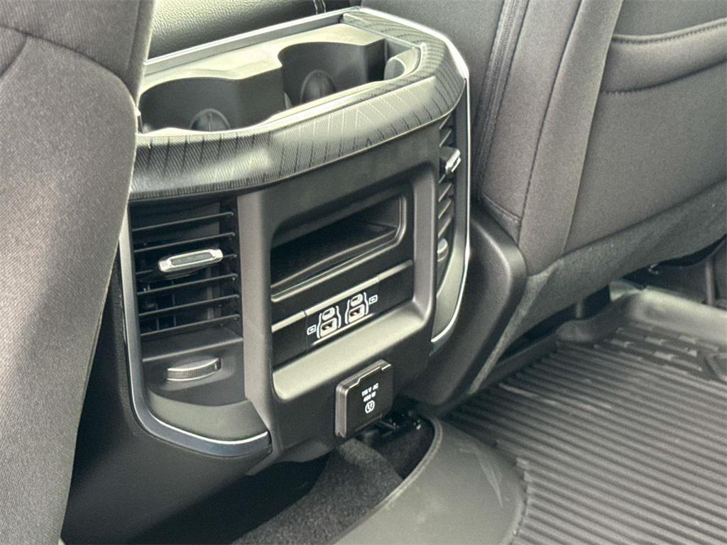 new 2025 Ram 1500 car, priced at $54,285