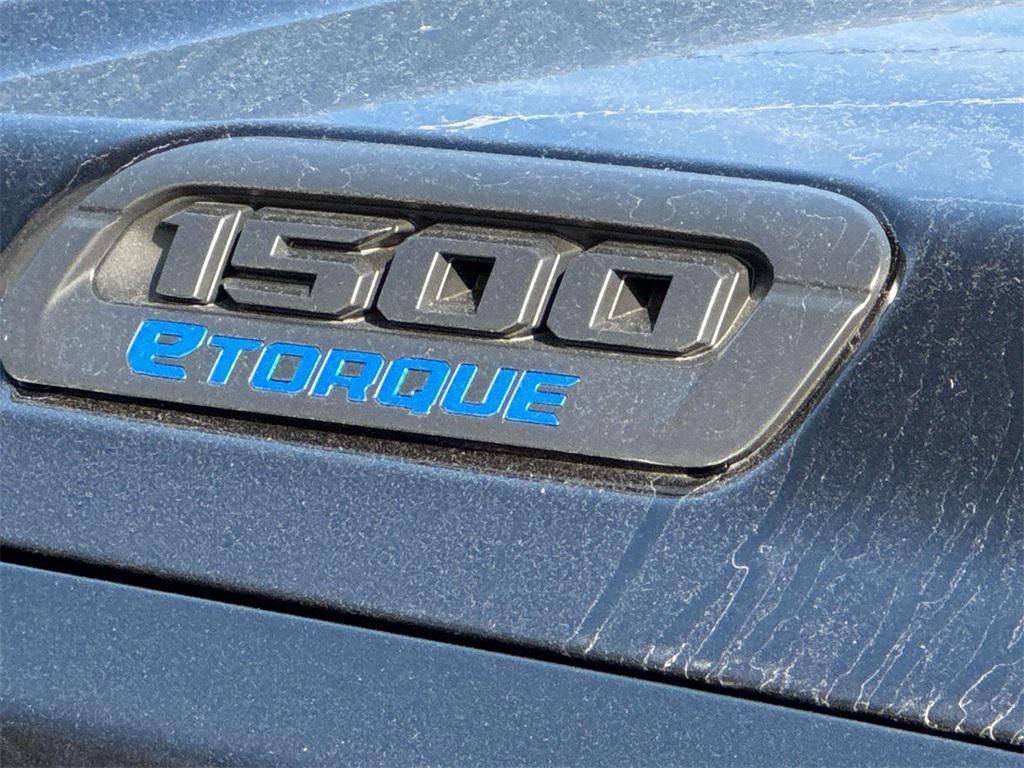 new 2025 Ram 1500 car, priced at $54,285