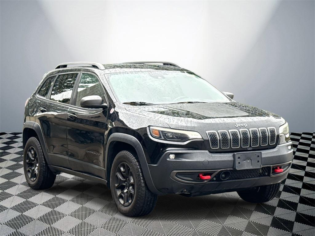 used 2019 Jeep Cherokee car, priced at $13,500