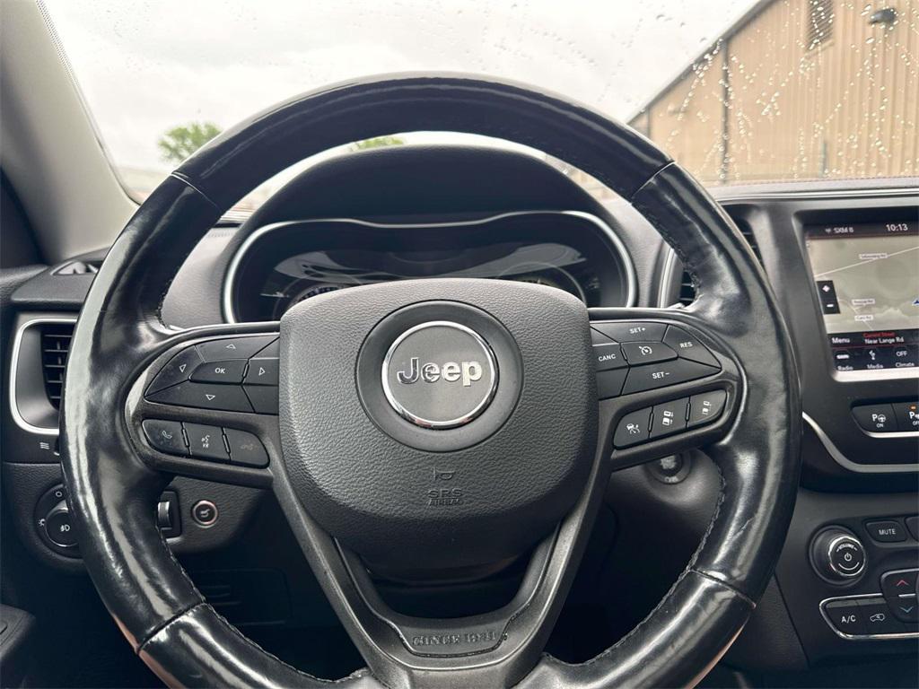 used 2019 Jeep Cherokee car, priced at $13,500