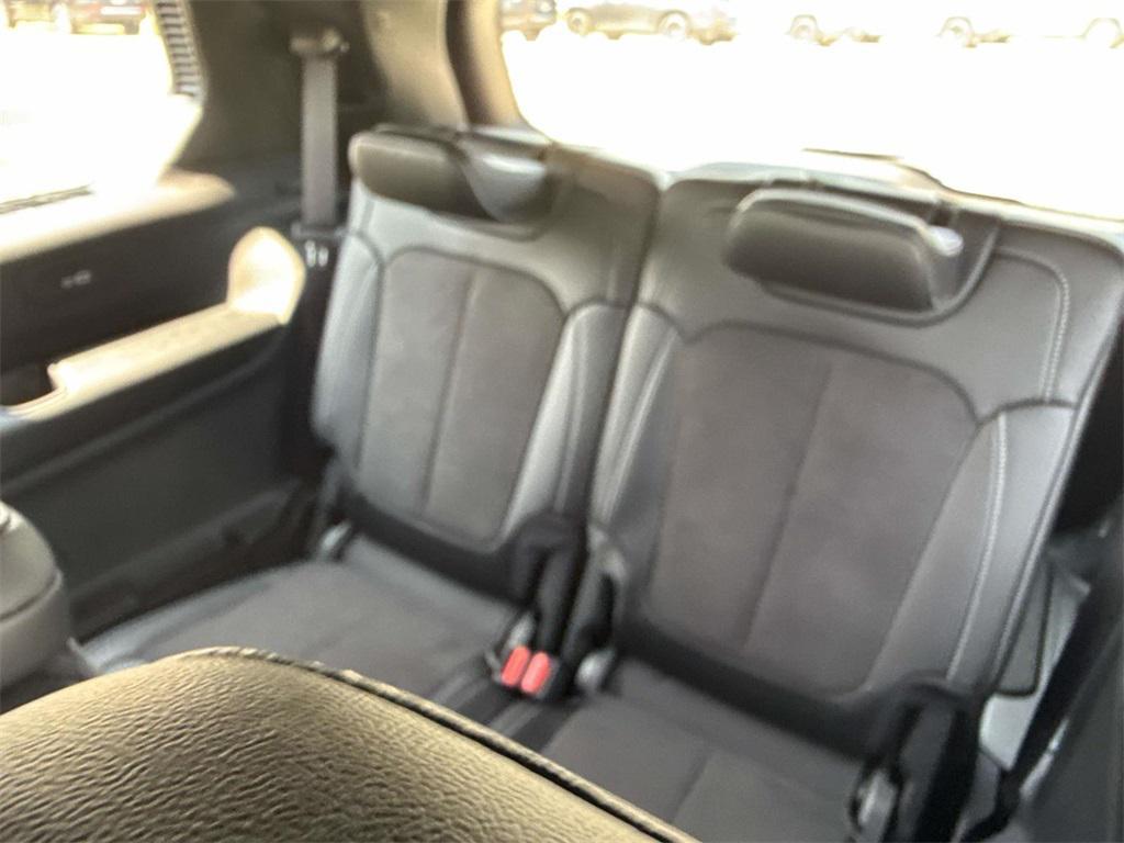 new 2025 Jeep Grand Cherokee L car, priced at $46,859
