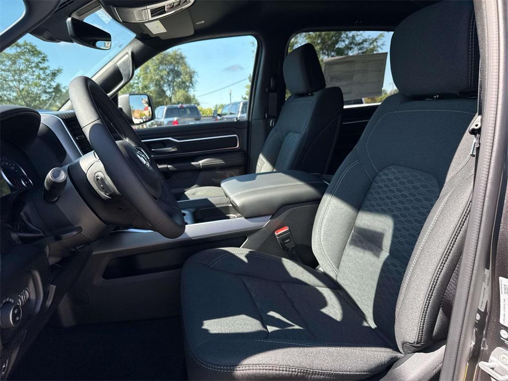 new 2025 Ram 1500 car, priced at $54,616