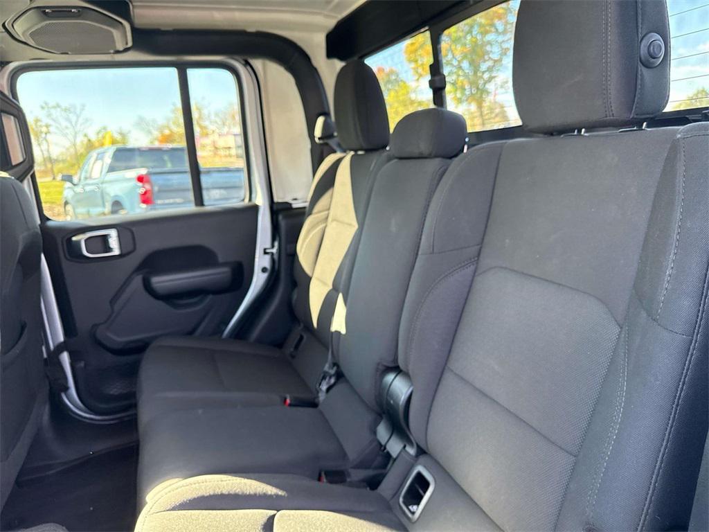 used 2023 Jeep Gladiator car, priced at $28,500