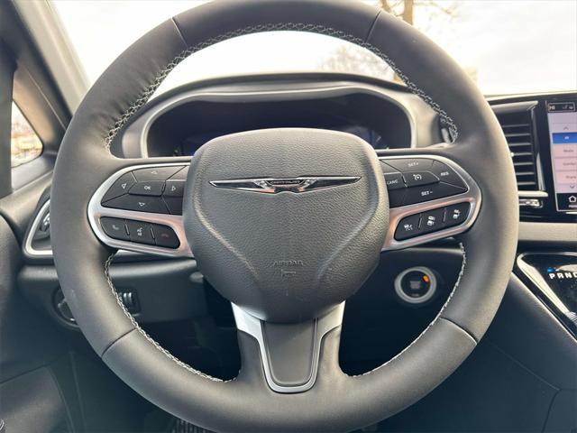 new 2025 Chrysler Voyager car, priced at $40,457