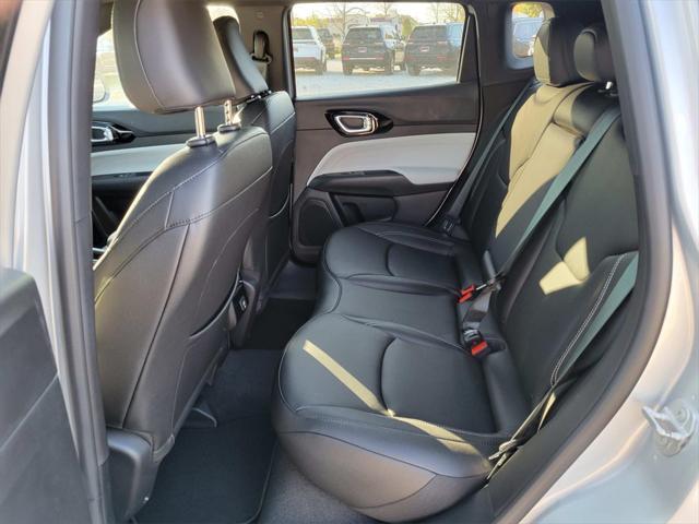 new 2025 Jeep Compass car, priced at $32,605