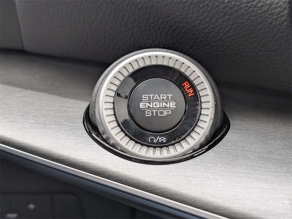 new 2025 Jeep Wagoneer car, priced at $75,103