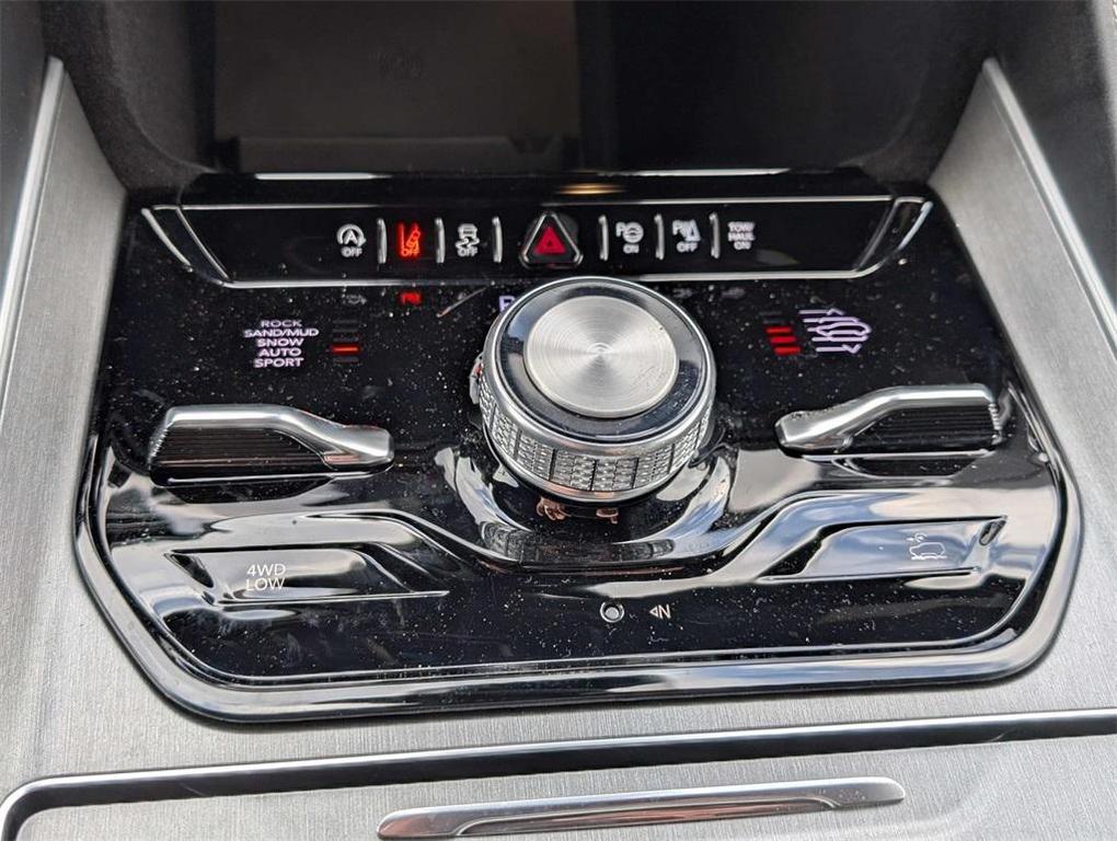 new 2025 Jeep Wagoneer car, priced at $75,103