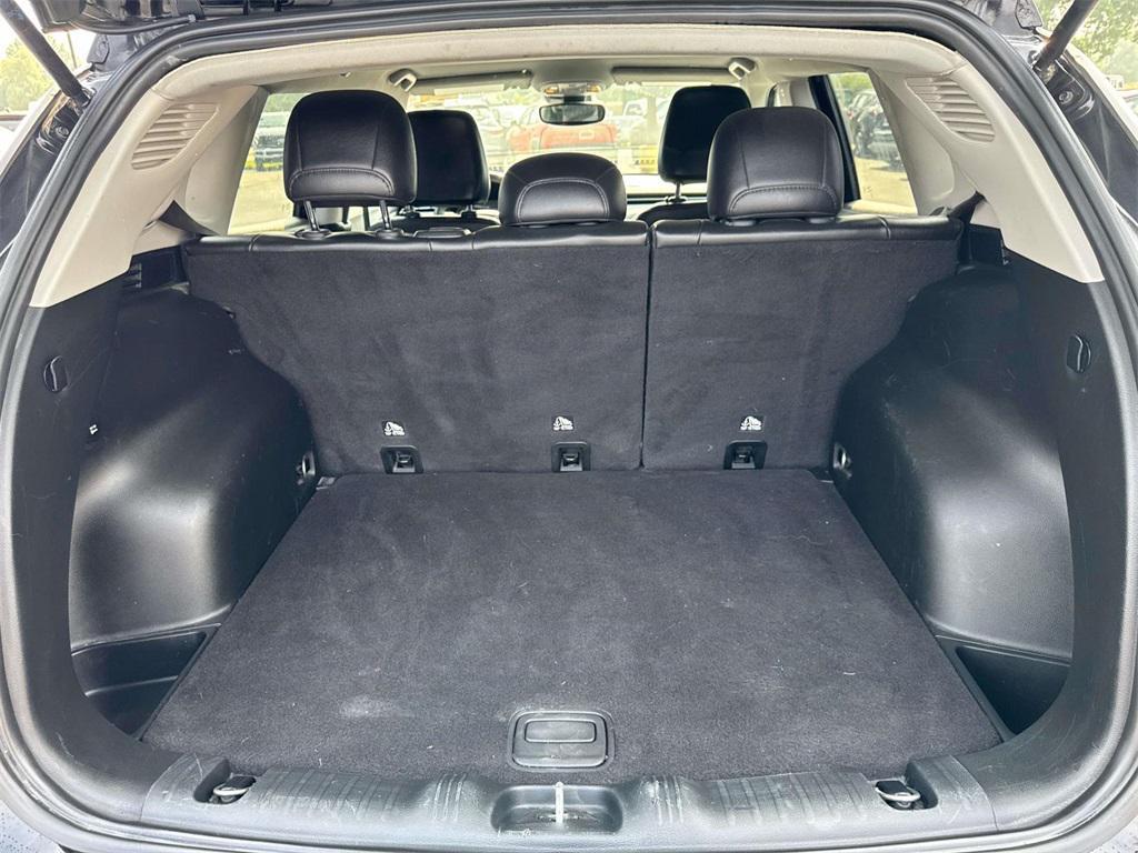 used 2022 Jeep Compass car, priced at $16,200