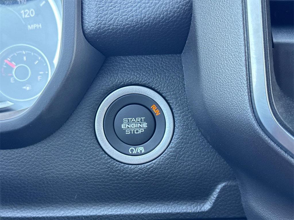 new 2025 Ram 1500 car, priced at $52,680