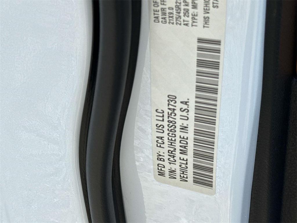 new 2025 Jeep Grand Cherokee car, priced at $59,861