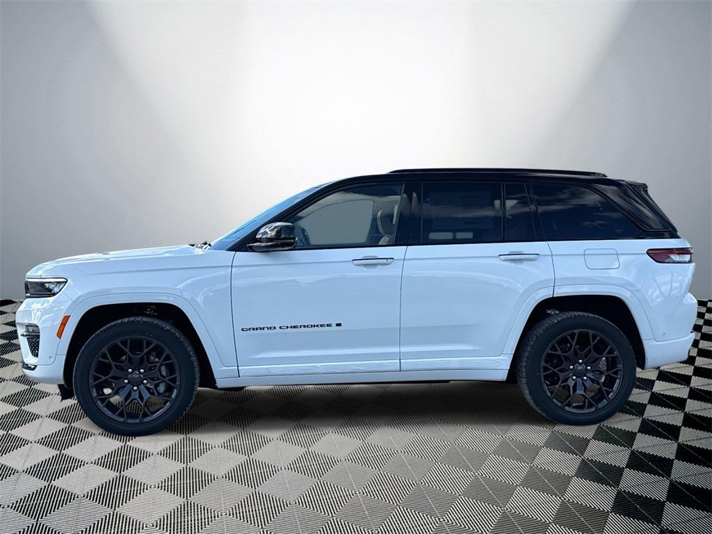 new 2025 Jeep Grand Cherokee car, priced at $59,861