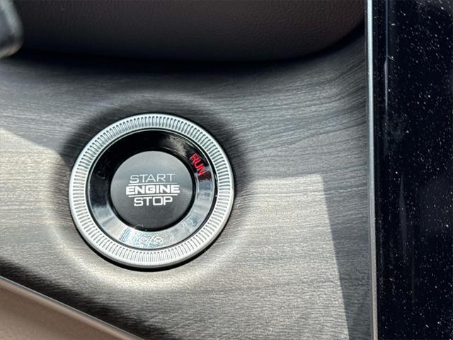 new 2025 Jeep Grand Cherokee L car, priced at $52,188