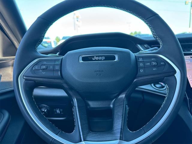 new 2025 Jeep Grand Cherokee car, priced at $52,438