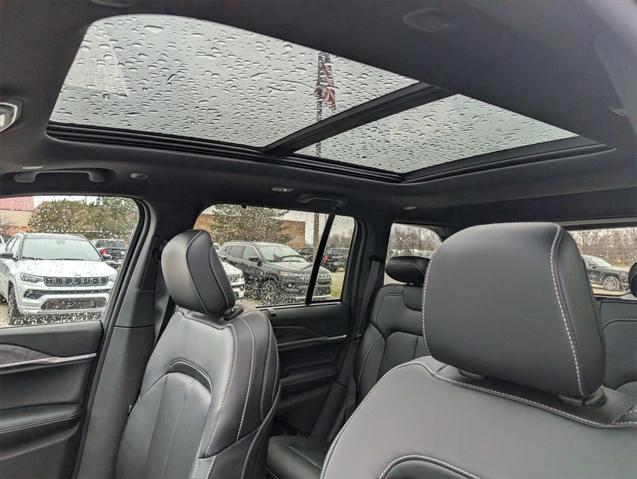 new 2025 Jeep Grand Cherokee car, priced at $51,739