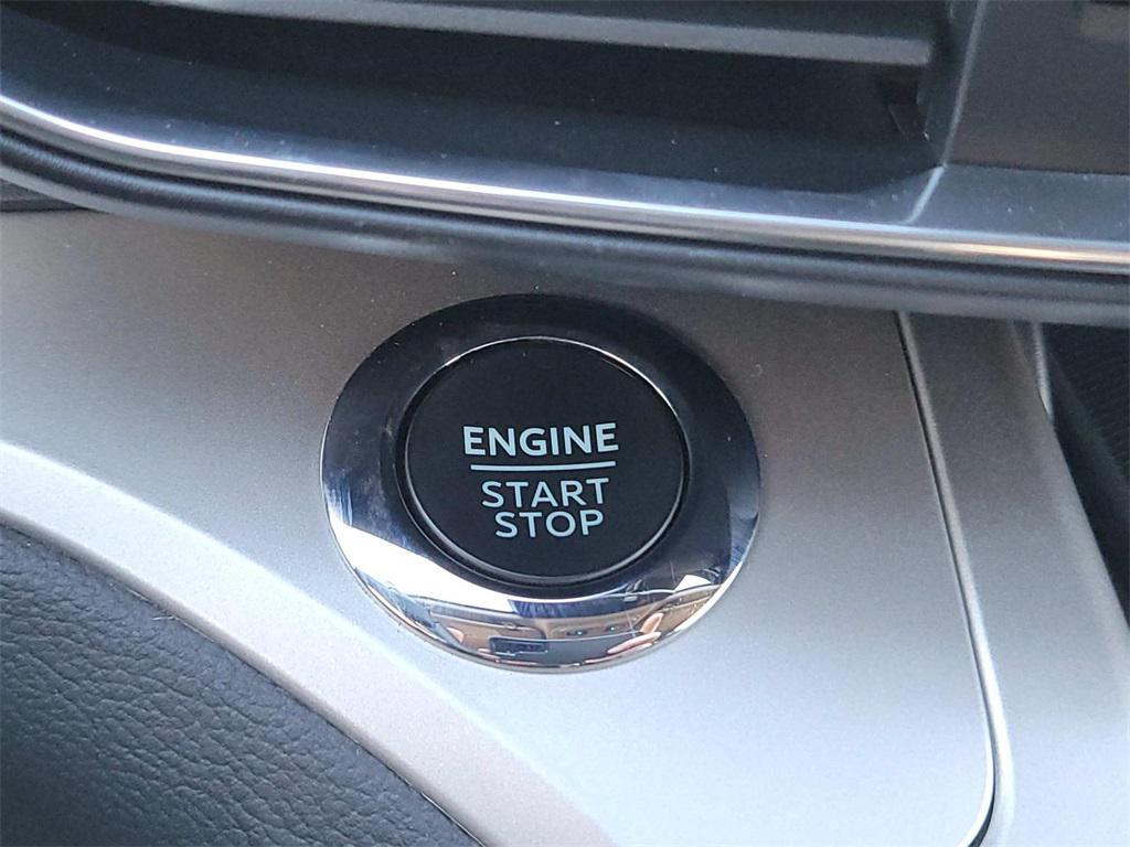 used 2022 Ford Explorer car, priced at $24,000