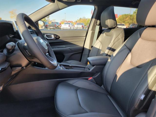 new 2025 Jeep Compass car, priced at $35,223
